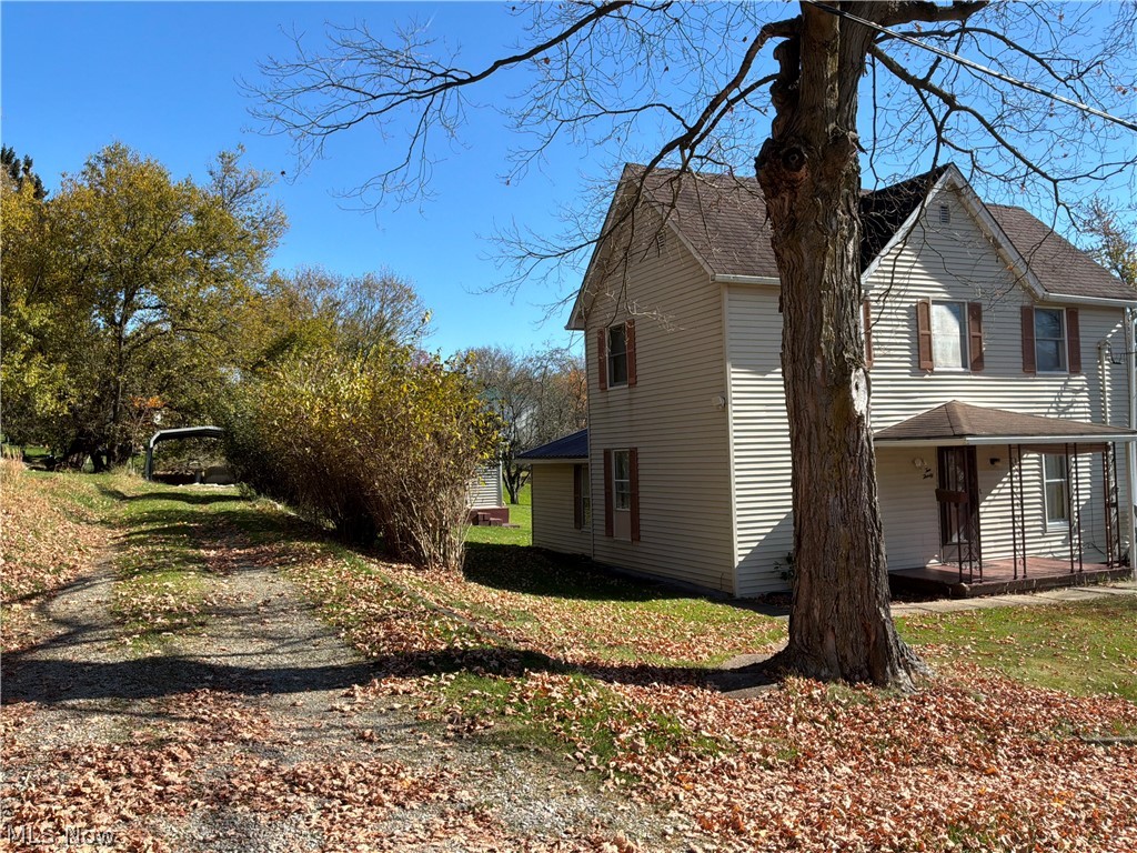 230 Pearl Street Flushing OH 43977