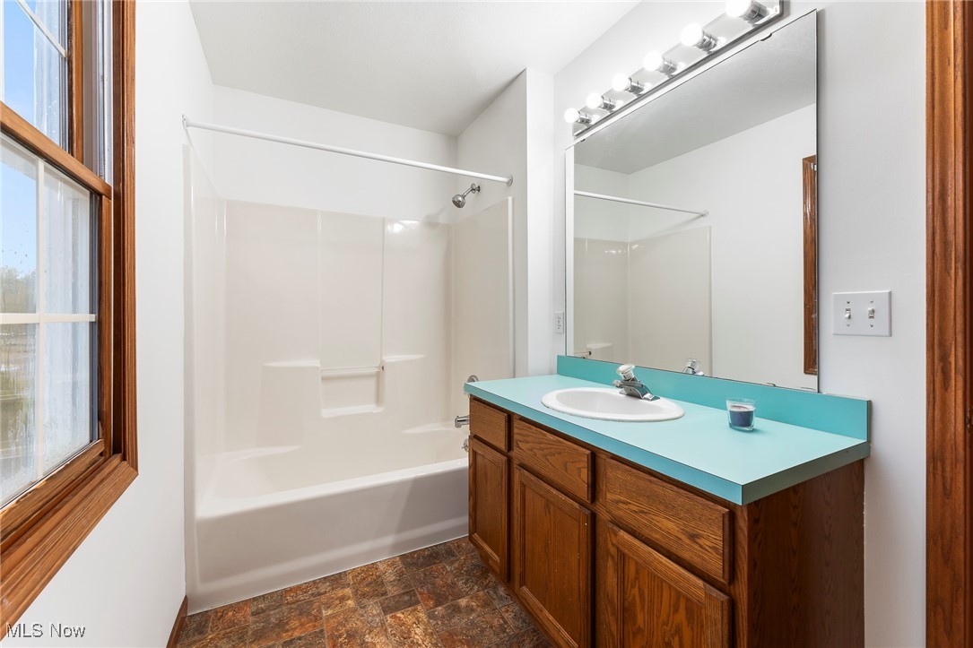 859 Brookfield Drive Aurora OH 44202