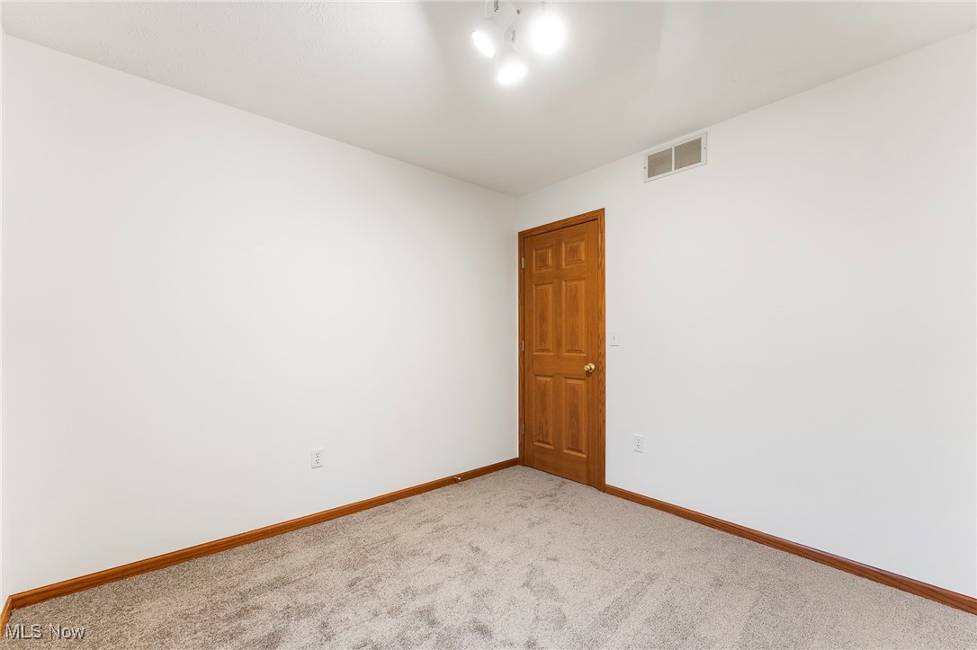 859 Brookfield Drive Aurora OH 44202