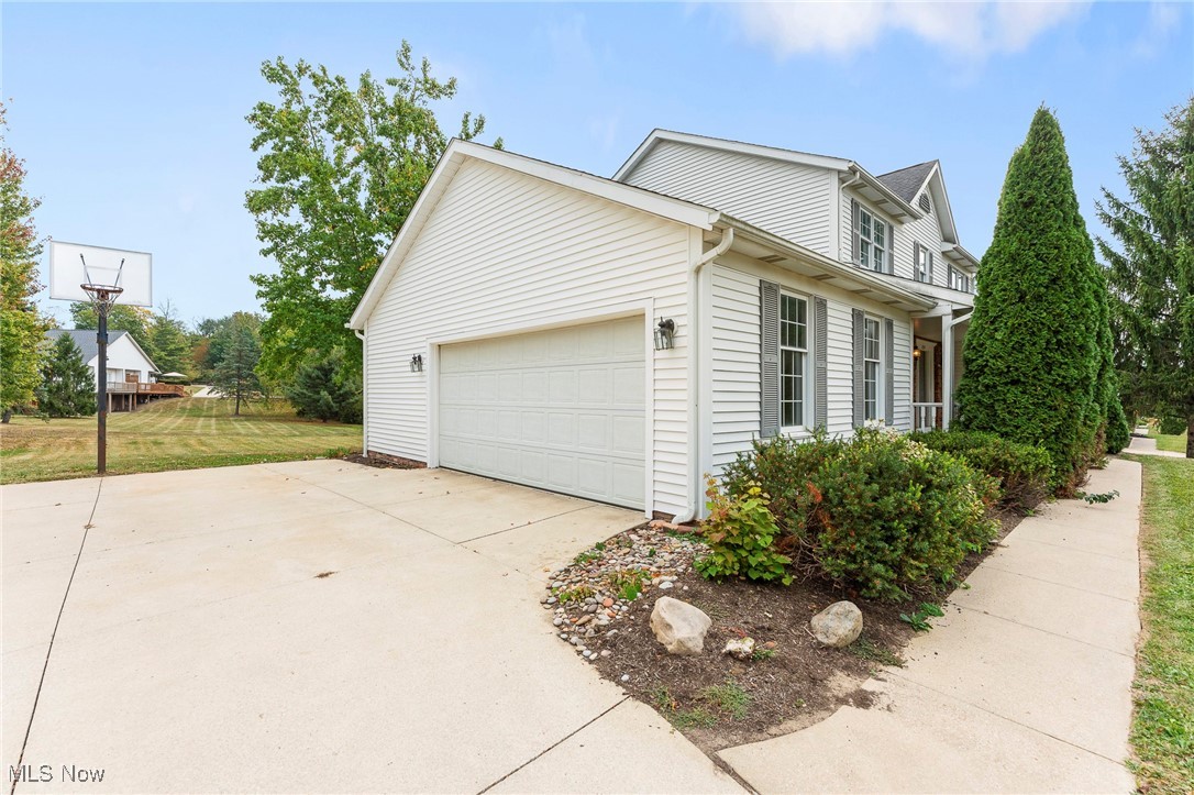 859 Brookfield Drive Aurora OH 44202