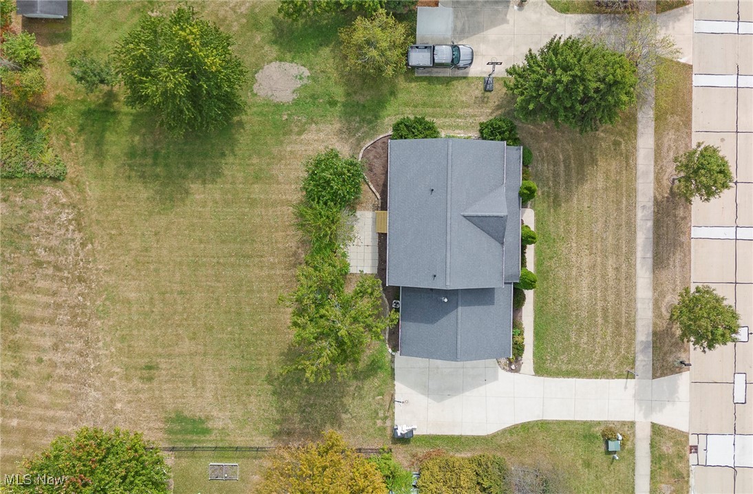 859 Brookfield Drive Aurora OH 44202