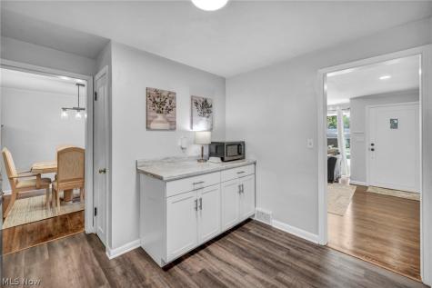 1469 Lilly Lane Alliance OH 44601
