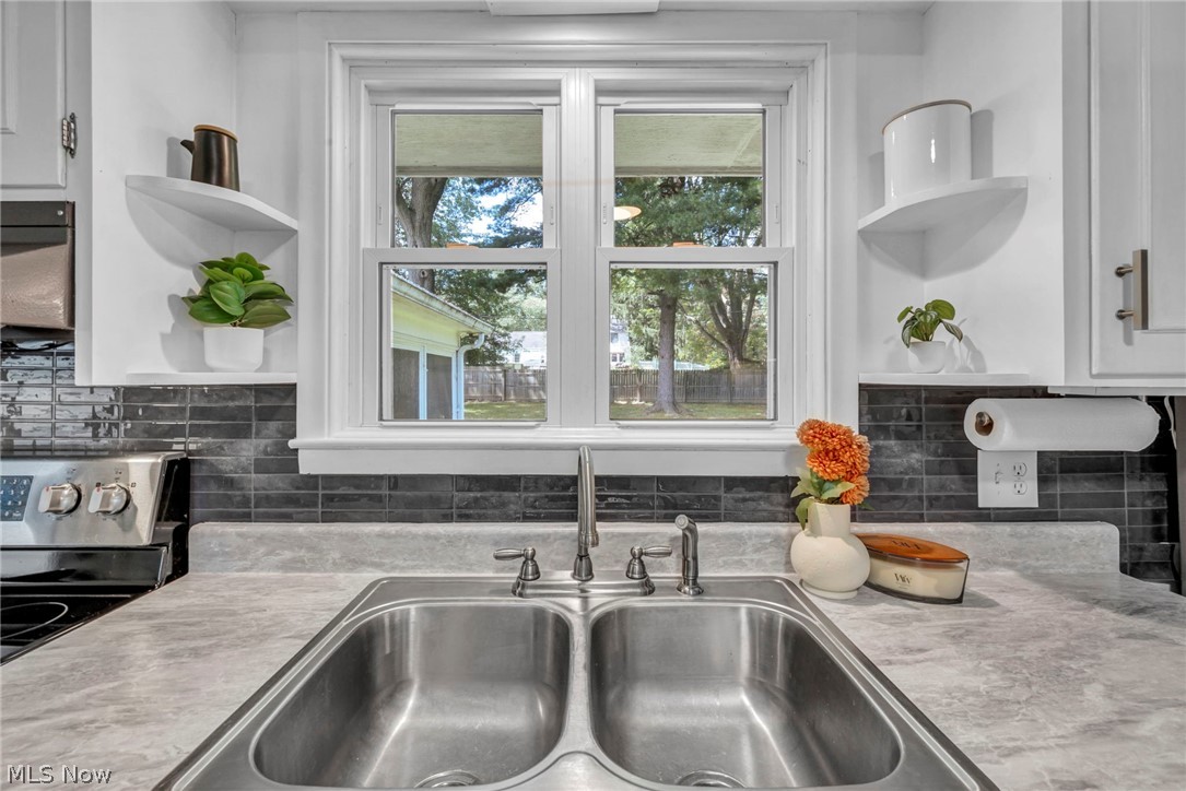 1469 Lilly Lane Alliance OH 44601