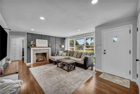 1469 Lilly Lane Alliance OH 44601