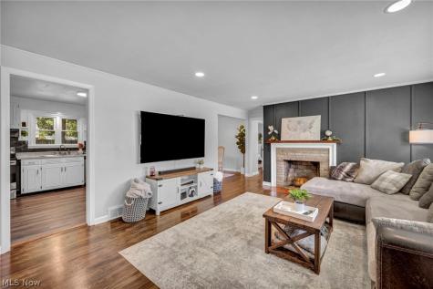 1469 Lilly Lane Alliance OH 44601