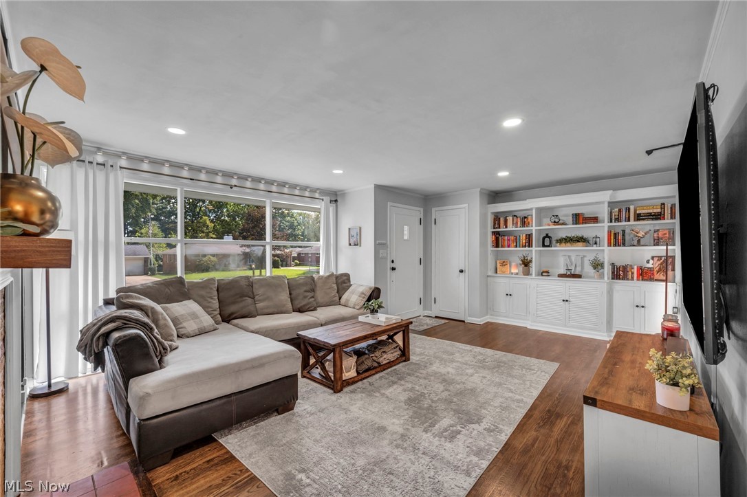 1469 Lilly Lane Alliance OH 44601