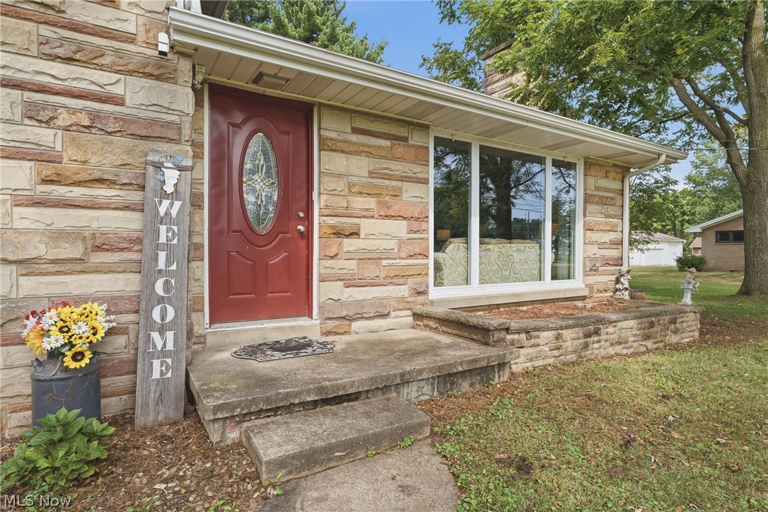 11501 Manchester Avenue SW Beach City OH 44608