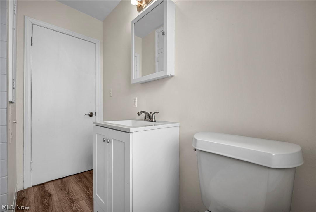 25671 Farringdon Avenue Euclid OH 44132