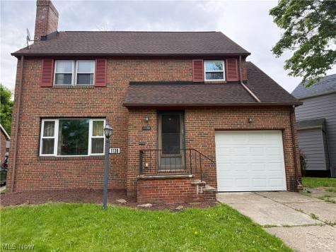 1139 Castleton Road Cleveland Heights OH 44121