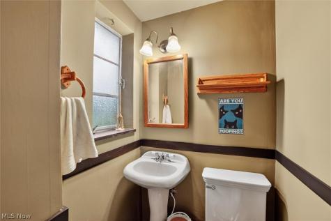 1139 Castleton Road Cleveland Heights OH 44121