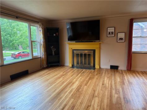 1139 Castleton Road Cleveland Heights OH 44121