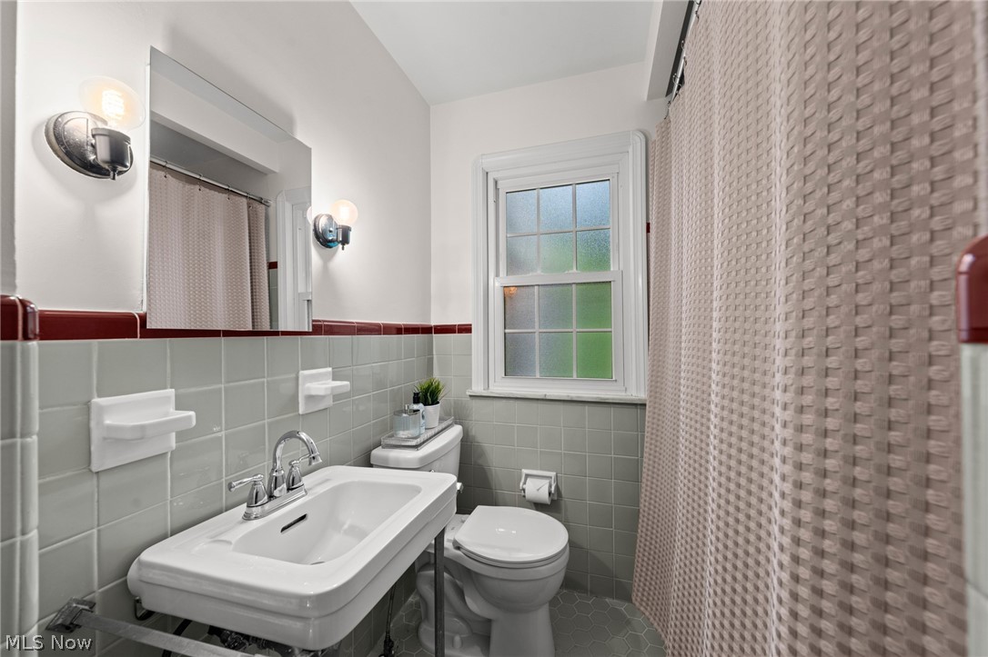 3573 Fairmount Boulevard Cleveland Heights OH 44118