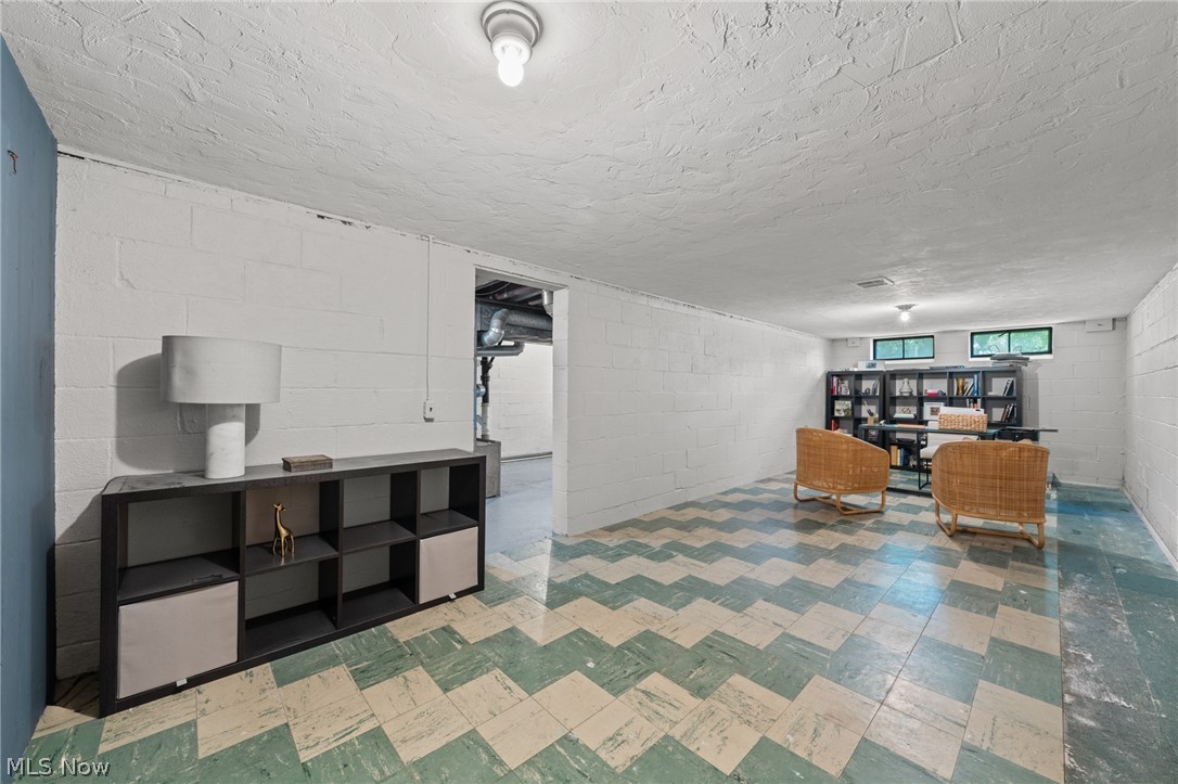 3573 Fairmount Boulevard Cleveland Heights OH 44118