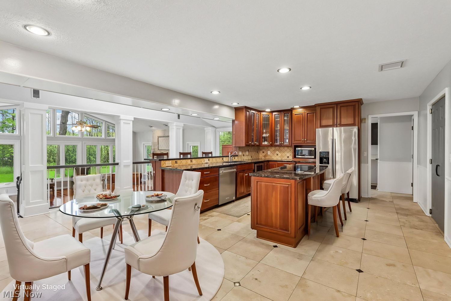 29256 Regency Circle Westlake OH 44145