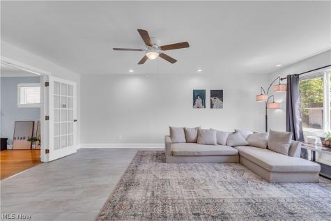 3618 Farland Road University Heights OH 44118