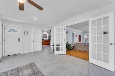 3618 Farland Road University Heights OH 44118