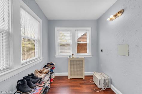 3618 Farland Road University Heights OH 44118