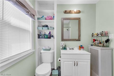 3618 Farland Road University Heights OH 44118