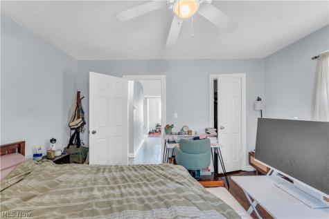 3618 Farland Road University Heights OH 44118