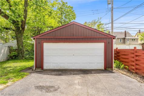 3618 Farland Road University Heights OH 44118