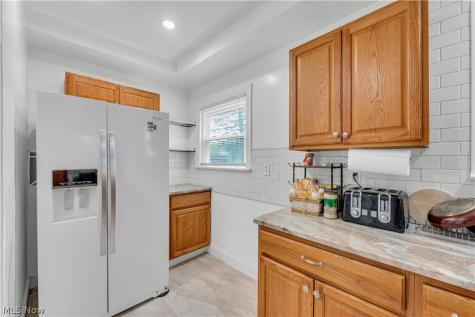 3618 Farland Road University Heights OH 44118