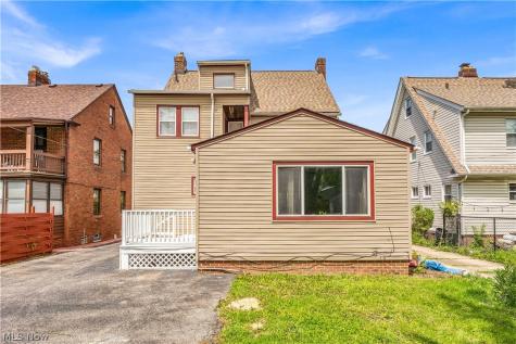 3618 Farland Road University Heights OH 44118