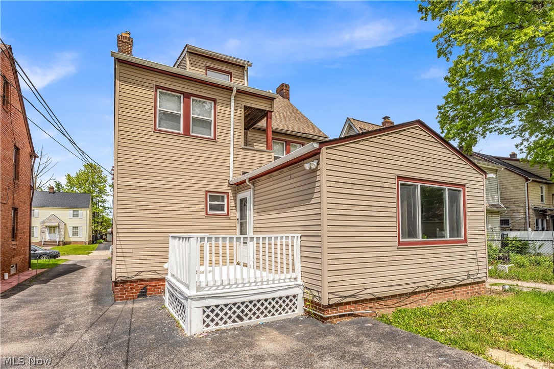 3618 Farland Road University Heights OH 44118