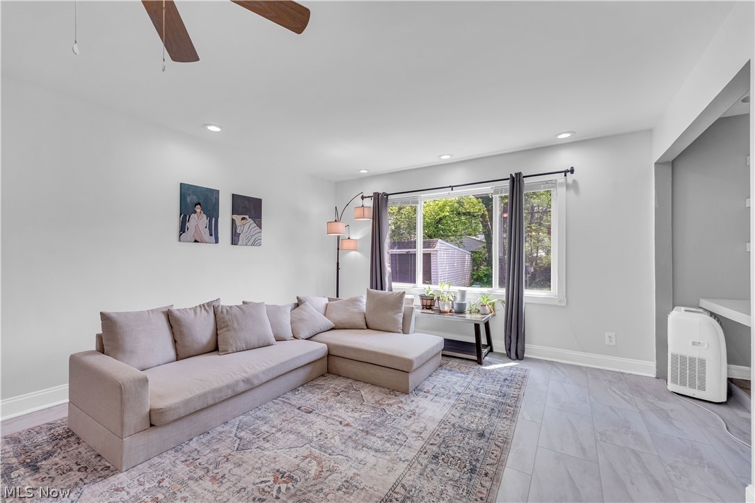 3618 Farland Road University Heights OH 44118