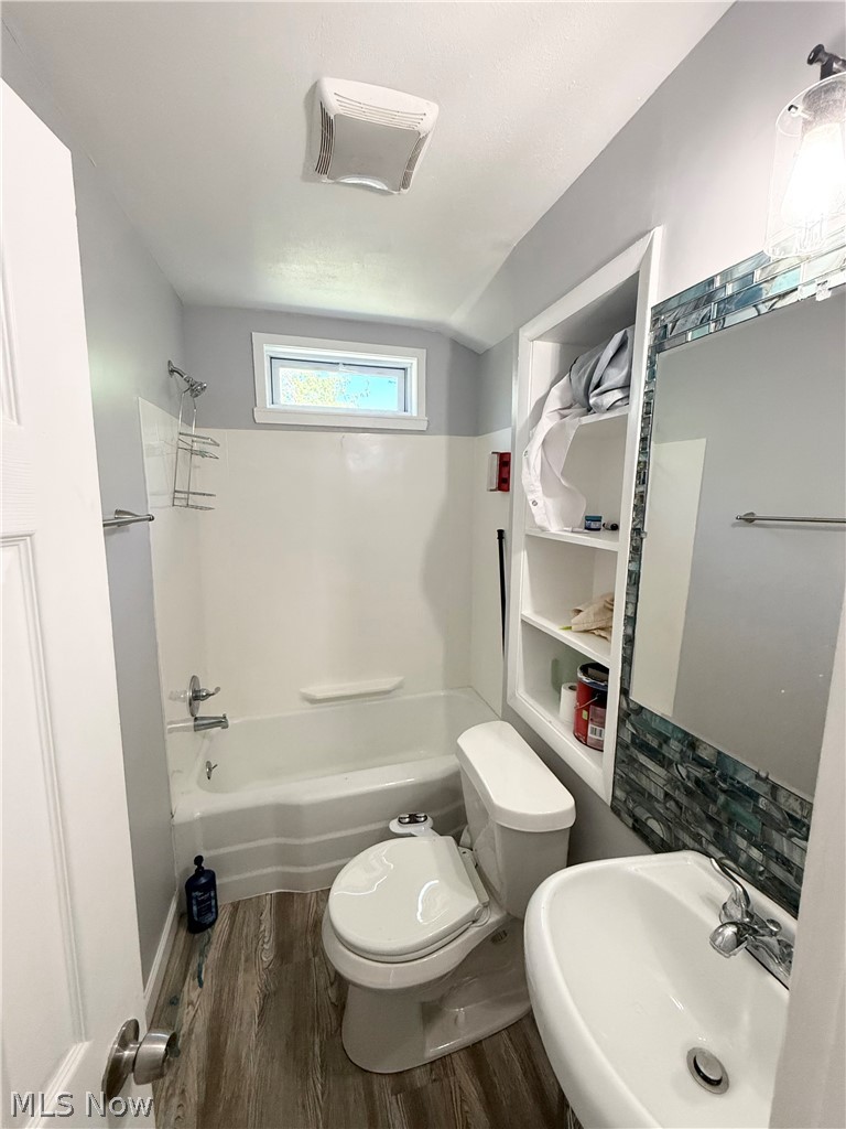 1745 E 30th Street Lorain OH 44055