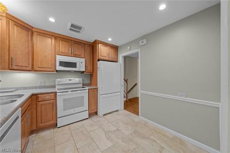 645 Mentor Road Akron OH 44303