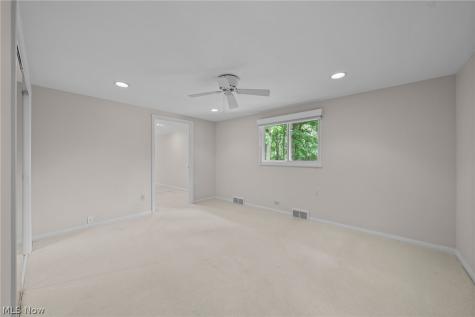 645 Mentor Road Akron OH 44303