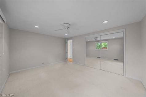 645 Mentor Road Akron OH 44303