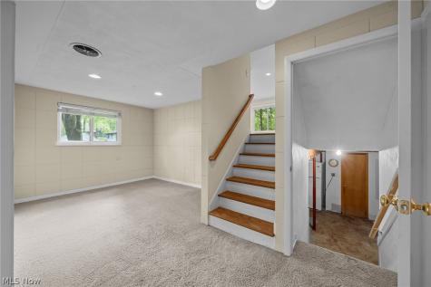 645 Mentor Road Akron OH 44303