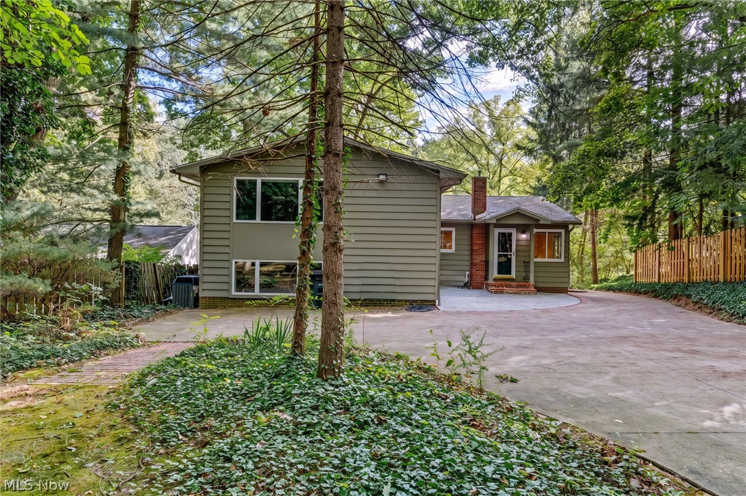 645 Mentor Road Akron OH 44303