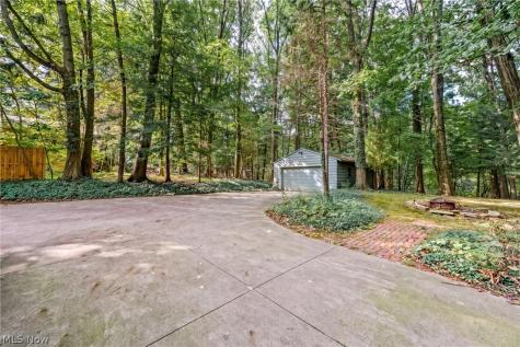 645 Mentor Road Akron OH 44303