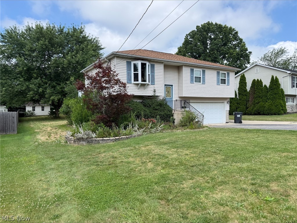 84 Howard Street Austintown OH 44515