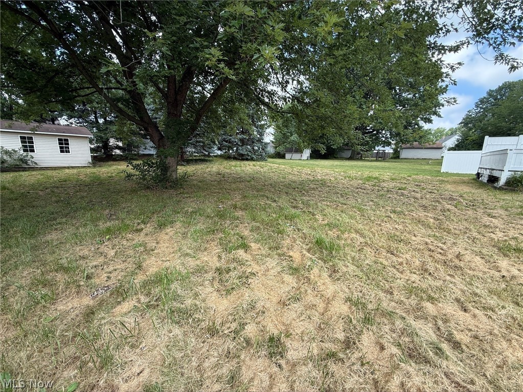84 Howard Street Austintown OH 44515