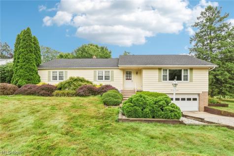 3837 Brookside Drive Norton OH 44203