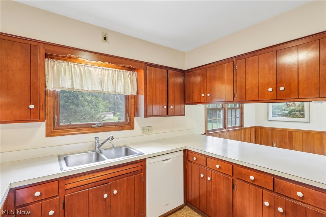 3837 Brookside Drive Norton OH 44203