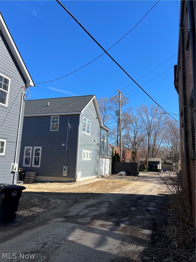4213 Clinton Avenue Cleveland OH 44113