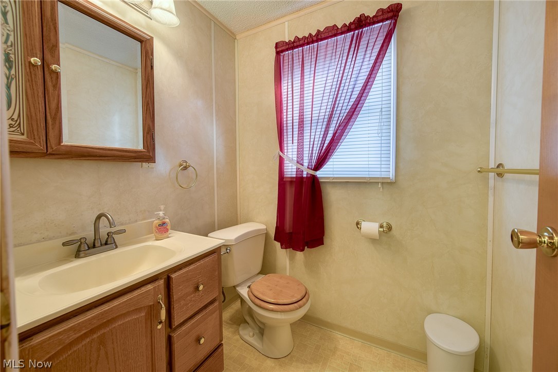 1294 E 351st Street Eastlake OH 44095