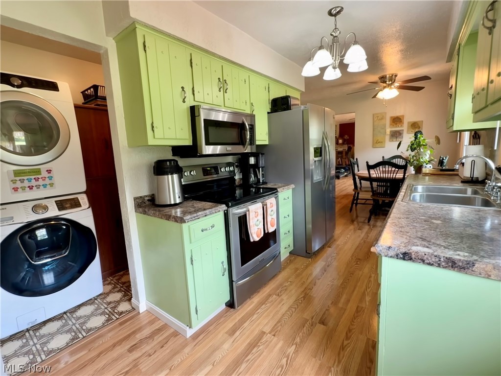 806 Geneva Street SW Sugarcreek OH 44681