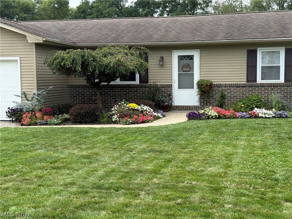 806 Geneva Street SW Sugarcreek OH 44681
