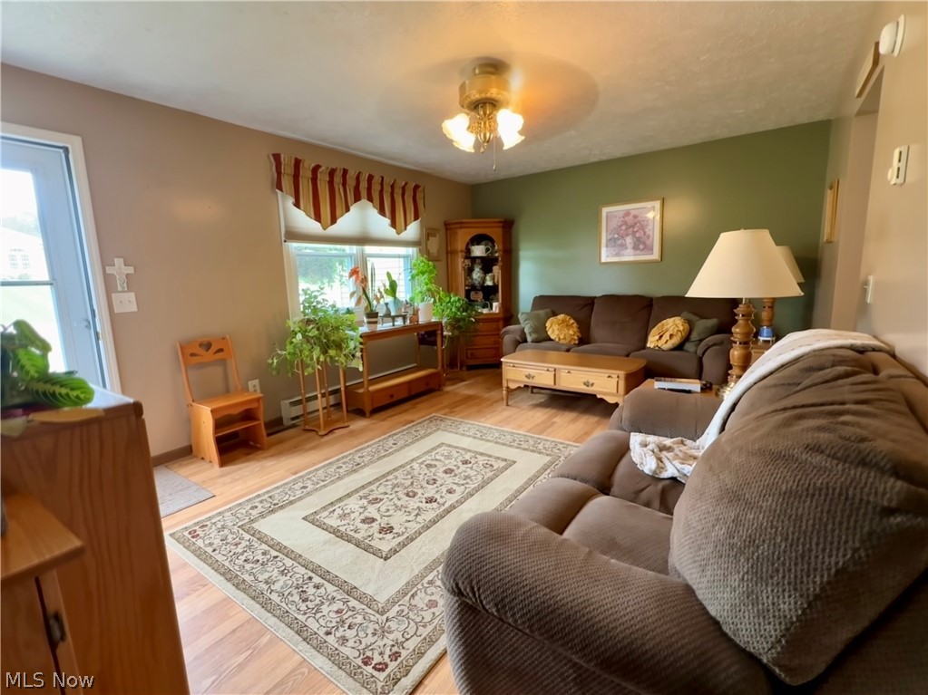 806 Geneva Street SW Sugarcreek OH 44681