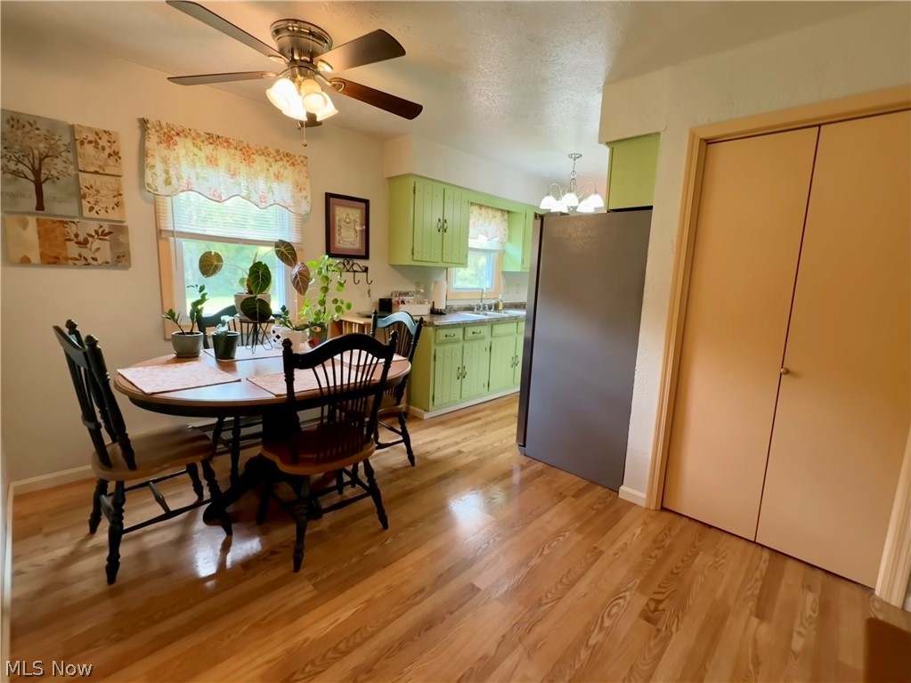 806 Geneva Street SW Sugarcreek OH 44681
