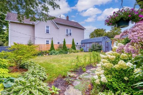3216 Chatham Avenue Cleveland OH 44113