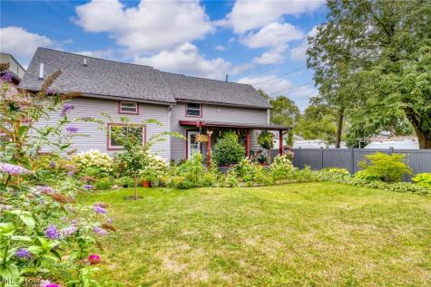 3216 Chatham Avenue Cleveland OH 44113