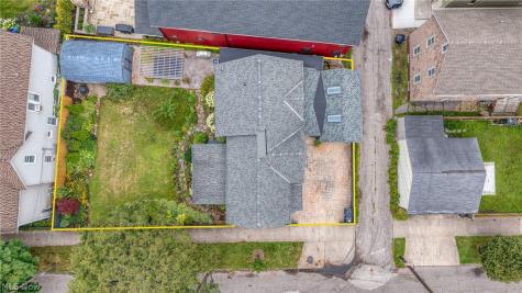 3216 Chatham Avenue Cleveland OH 44113