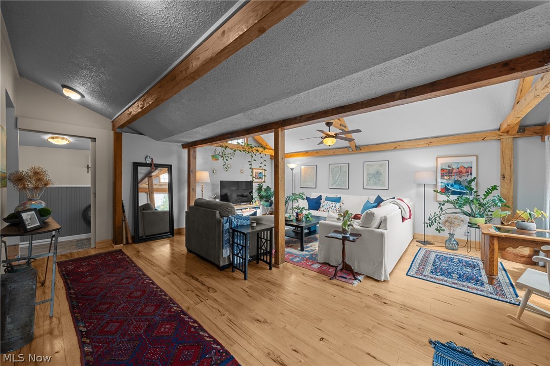 3216 Chatham Avenue Cleveland OH 44113