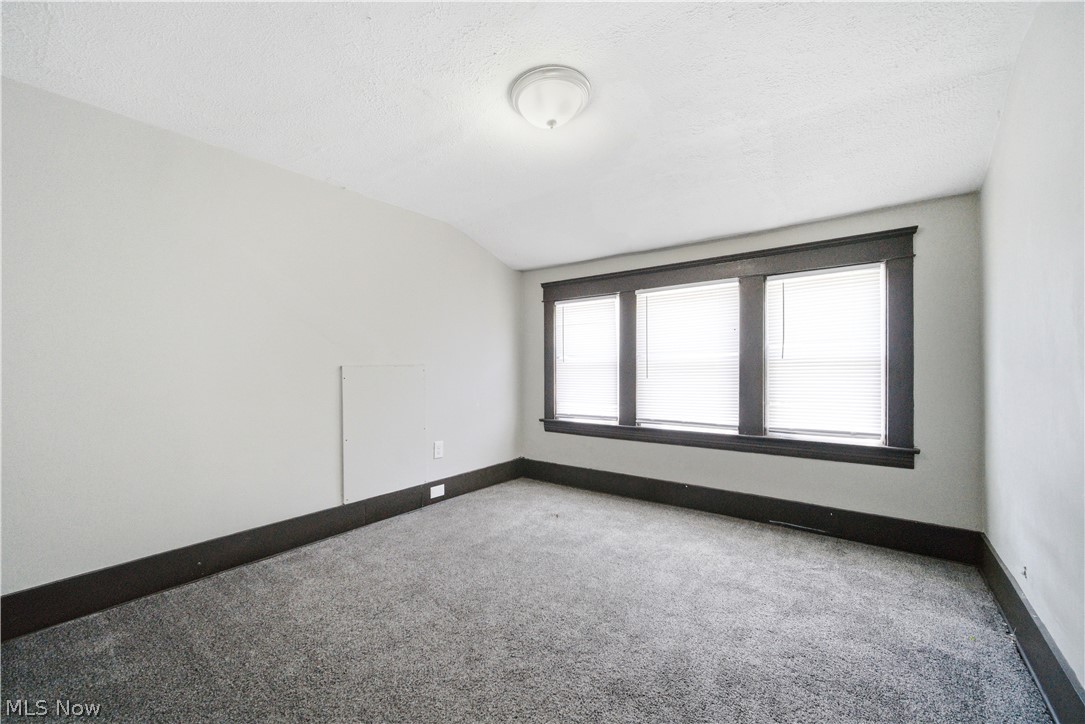 15901 Pythias Avenue Cleveland OH 44110